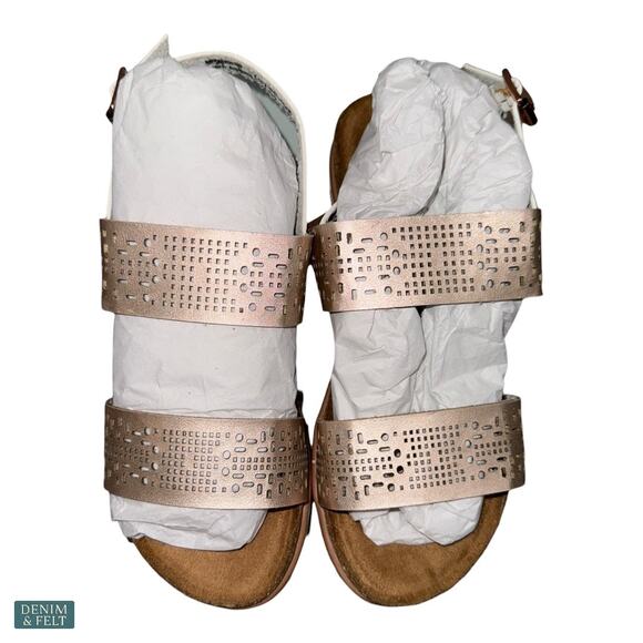 NEW Not Rated Rose Gold Platform Sandals Women’s 6 Cutout Straps Lightweight - Picture 4 of 9